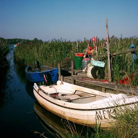Wirtshaus Neuenkirchen Guest house Neuenkirchen auf Rugen