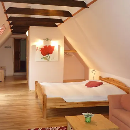 Wirtshaus Neuenkirchen Guest house Neuenkirchen auf Rugen