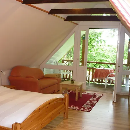 Guest house Wirtshaus Neuenkirchen Neuenkirchen auf Rugen