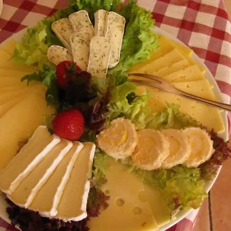 Wirtshaus Neuenkirchen Guest house Neuenkirchen auf Rugen