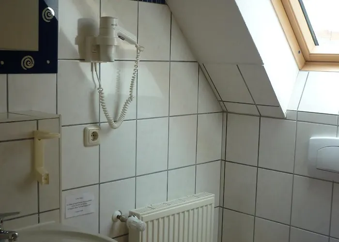 招待所 Wirtshaus Neuenkirchen auf Rugen